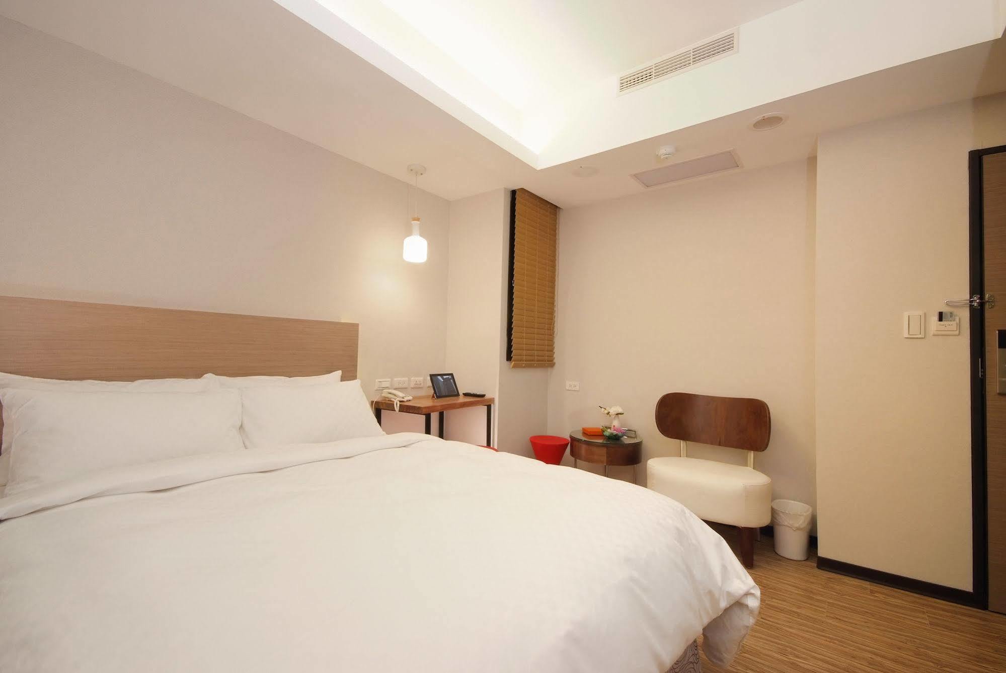 Lan Ting Business Inn Taipei Exteriör bild